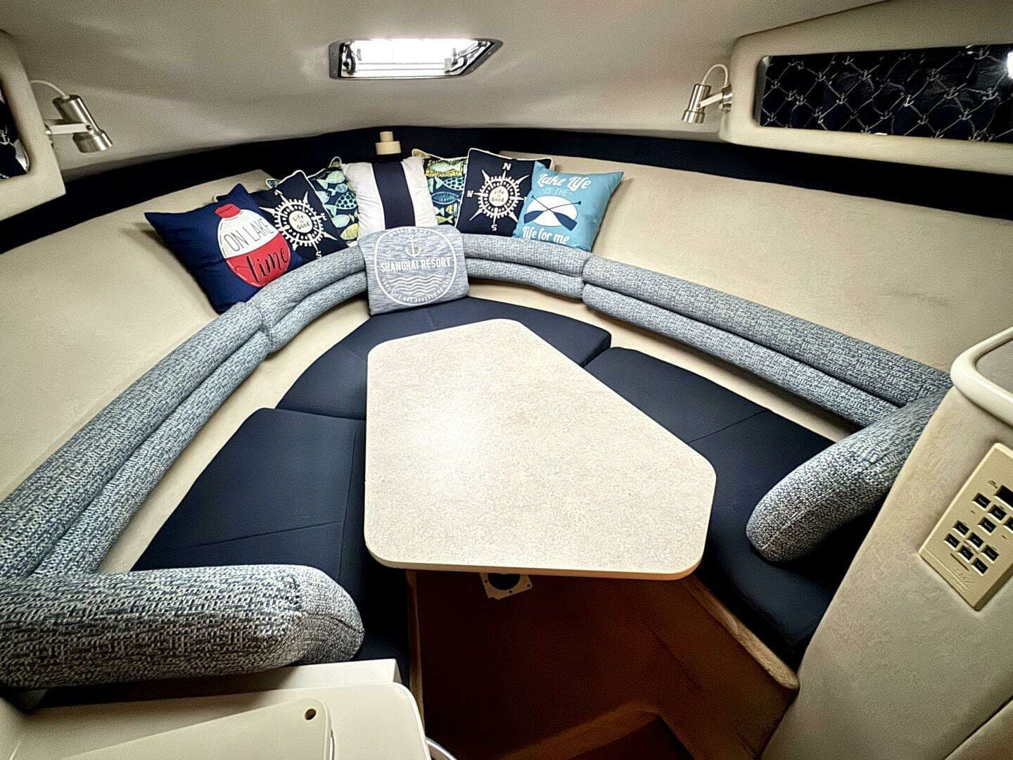 1994 Chaparral Signature 27 Cabin Cruiser - Image 55