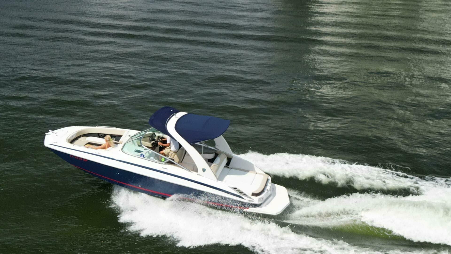 2014 Regal 2700 Bowrider - Image 9