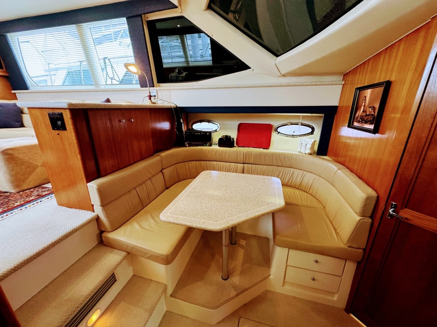 1999 Carver 406 Aft Cabin Motor Yacht - Image 37