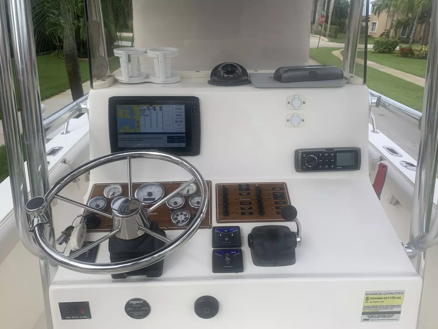 2006 Albemarle 242 Center Console - Image 9