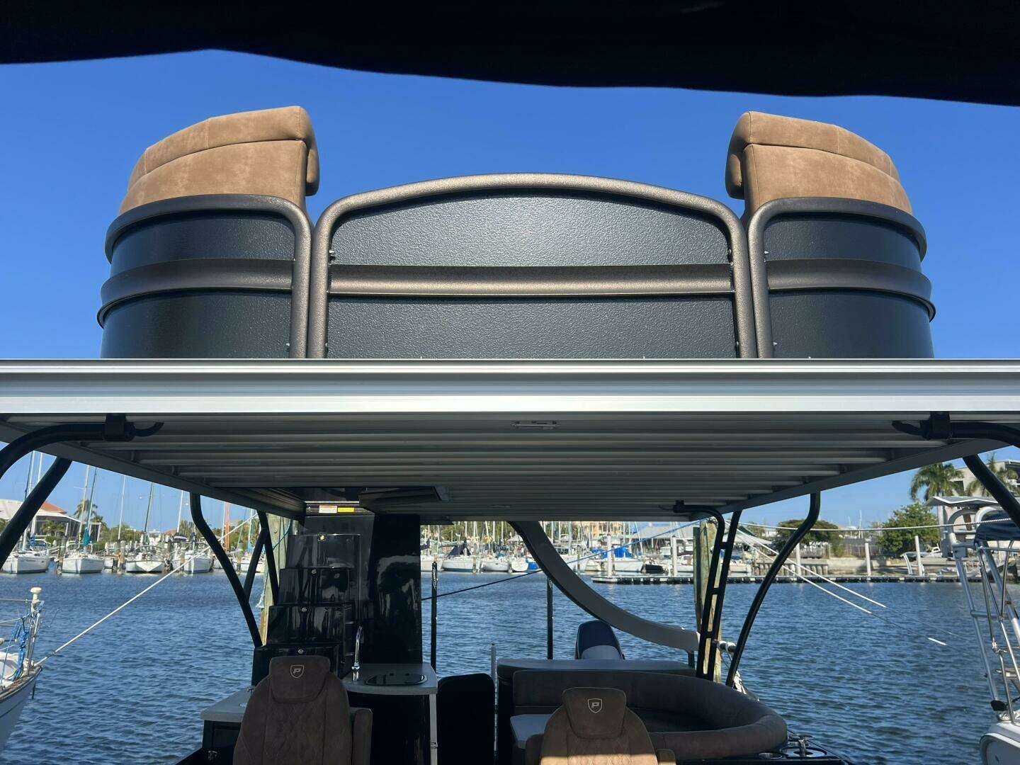 2023 Premier 330 Escalante - Image 4