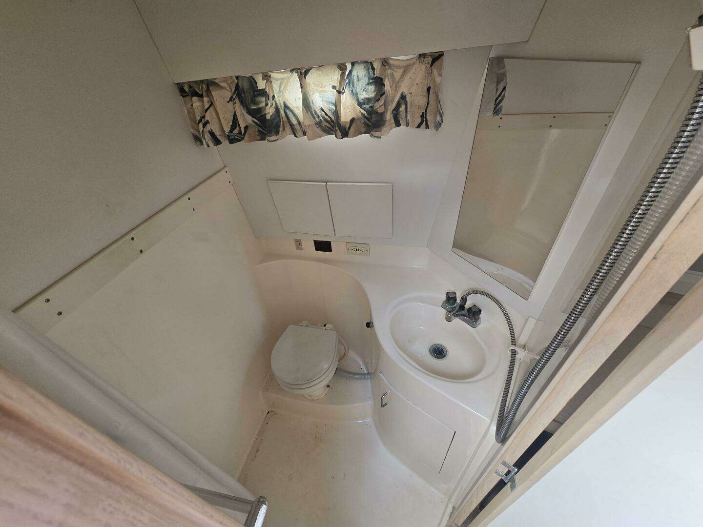 2000 Henriques 35 Express - Image 11