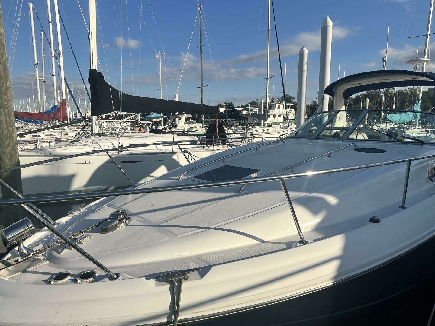 2005 Sea Ray 320 Sundancer - Image 43