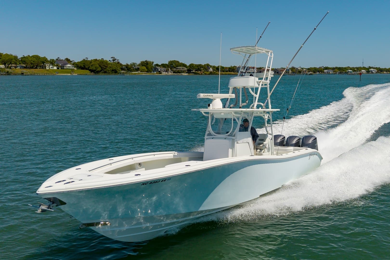 2015 Yellowfin 36 Offshore - Image 2