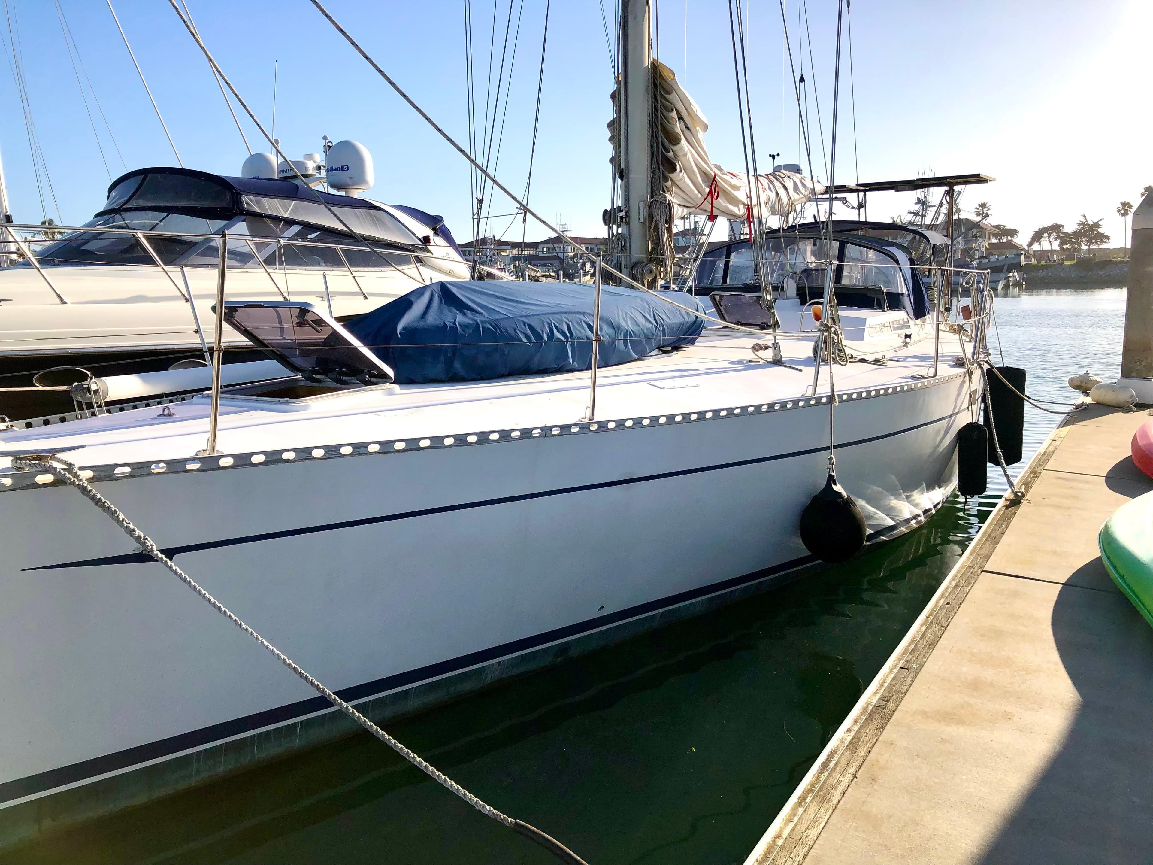 1981 Cheoy Lee Golden Wave