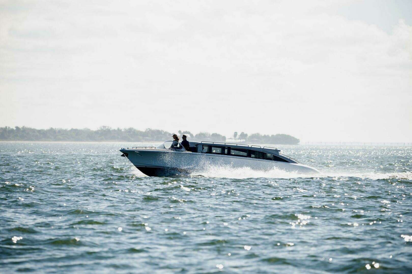 2016 Hodgdon Yachts Venetian Limo - Image 11
