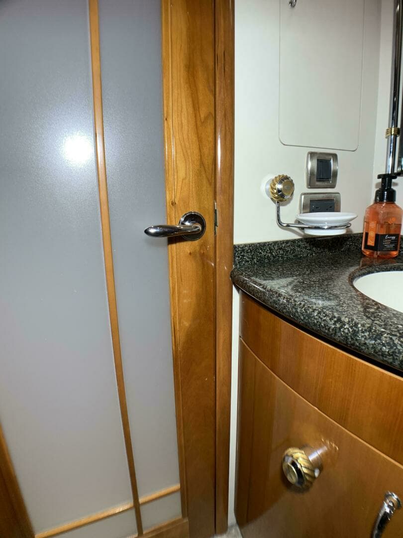 2006 Carver 56 Voyager - Image 72