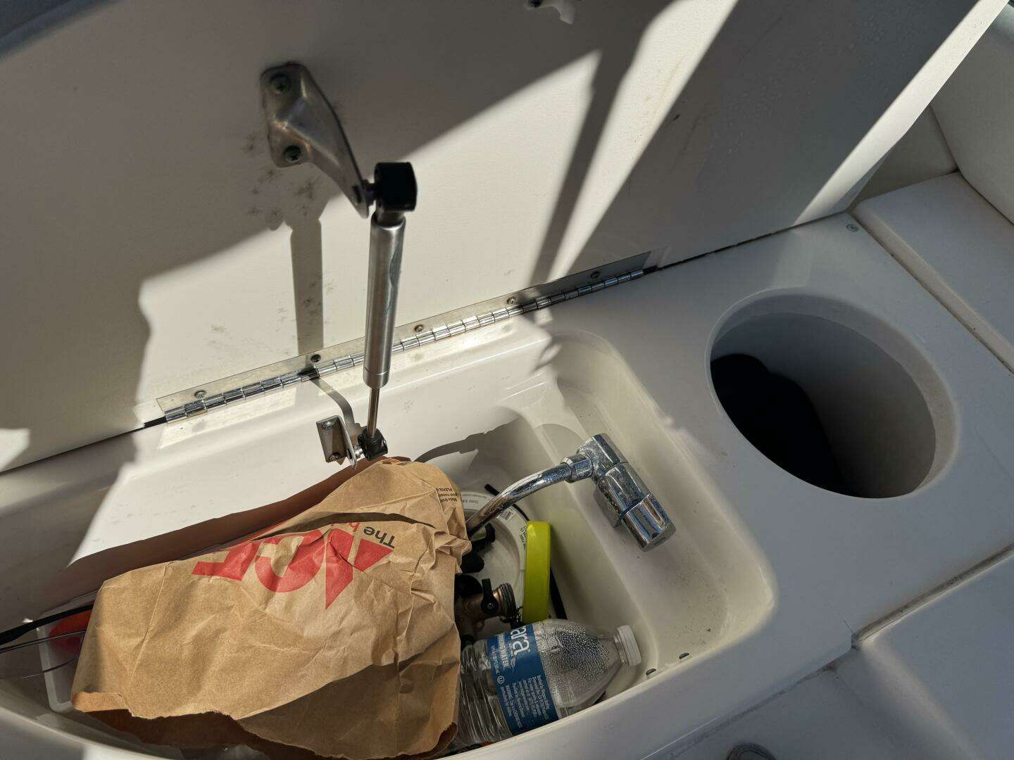 2002 Sea Ray 290 Bowrider - Image 32