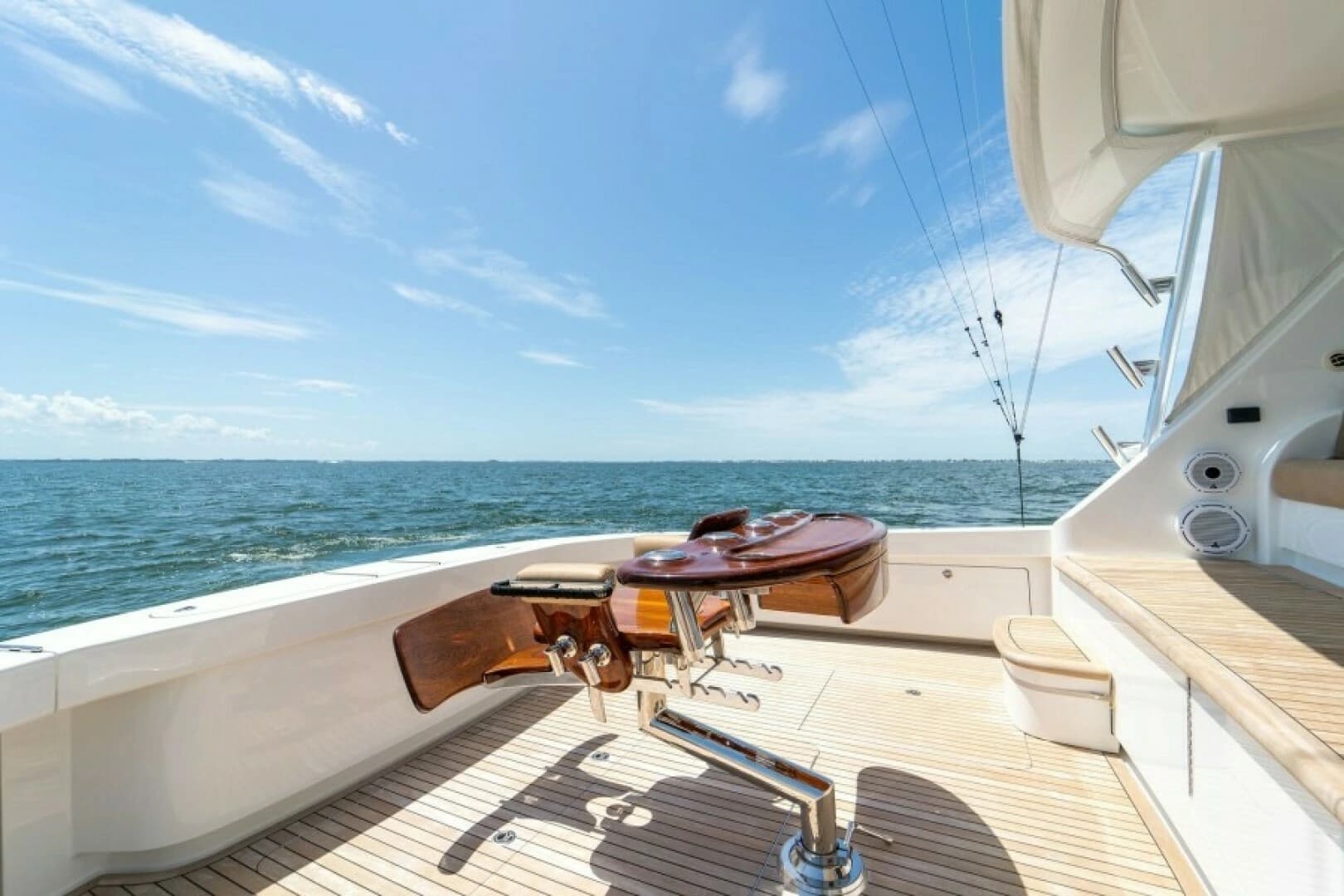 2018 Viking 72 Convertible - Image 24