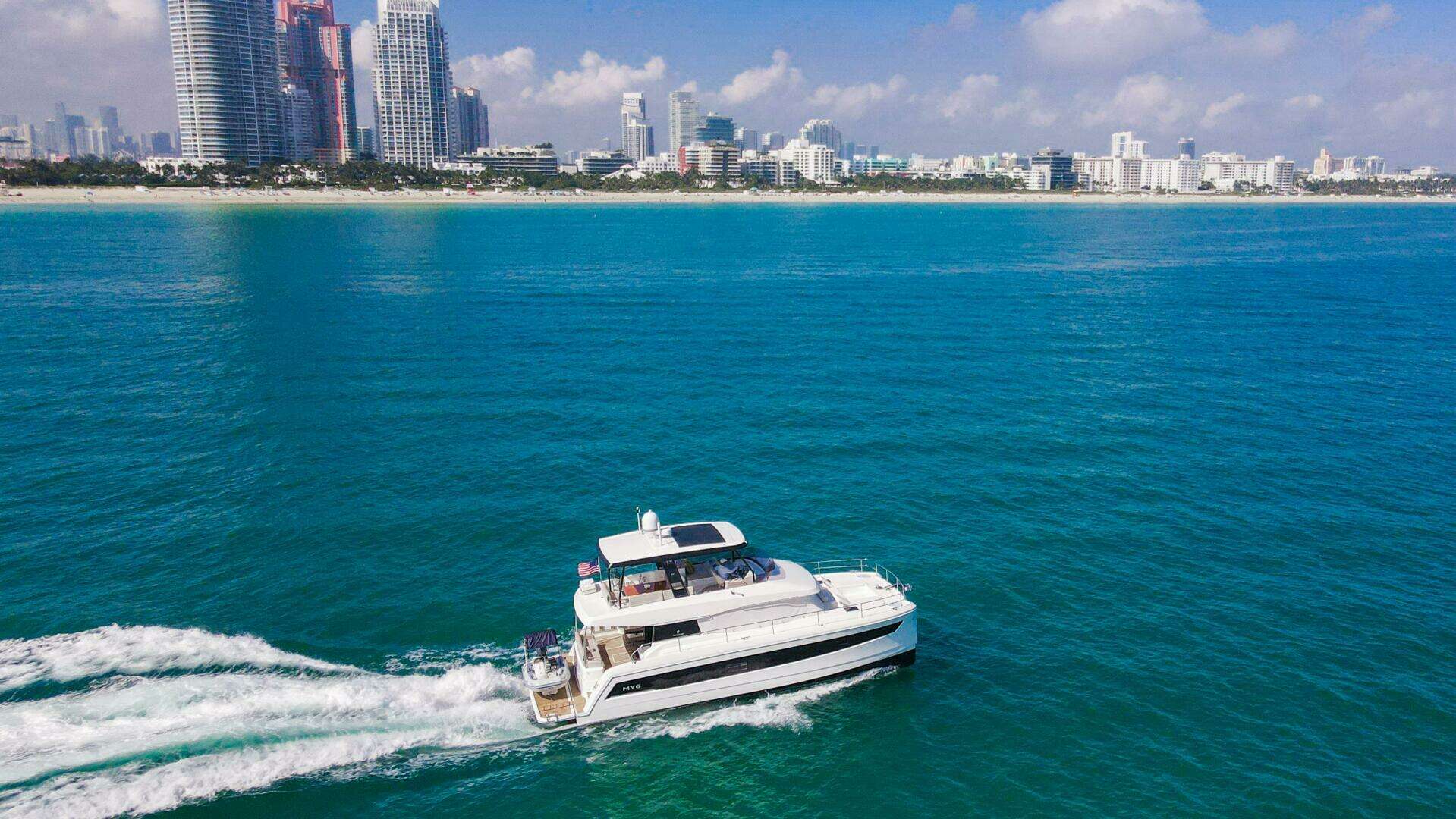 2022 Fountaine Pajot MY6 - Image 30