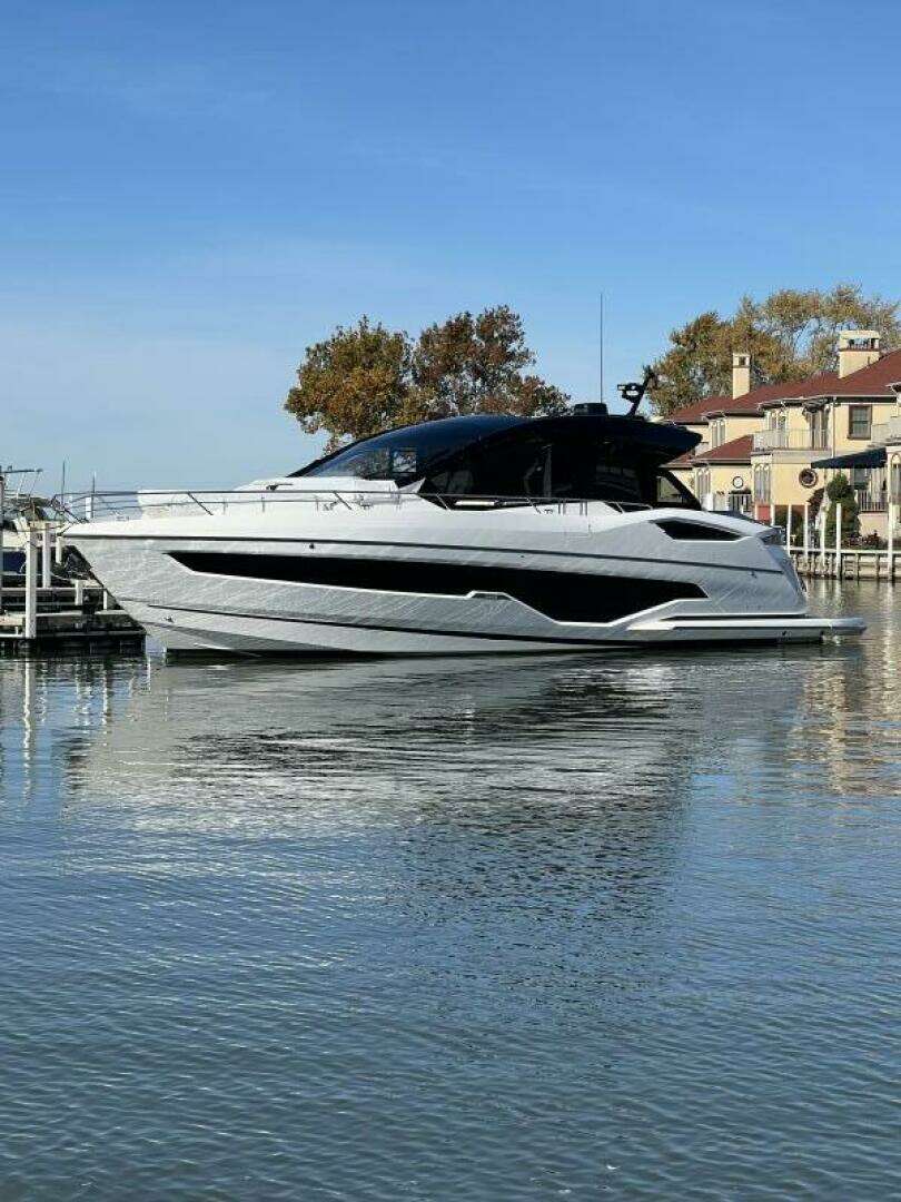 2026 Sunseeker 55 Predator - Image 3