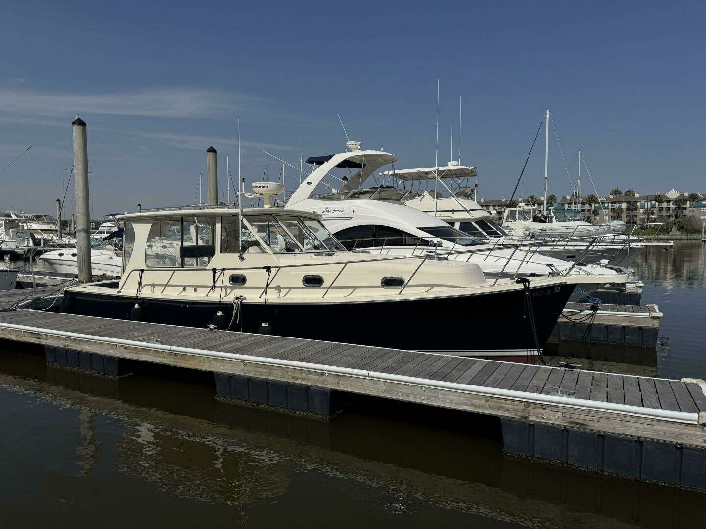 2008 Mainship 34 Pilot Hardtop - Image 7
