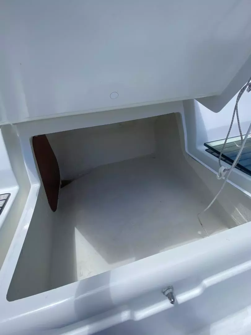 2004 Beneteau 473 - Image 14