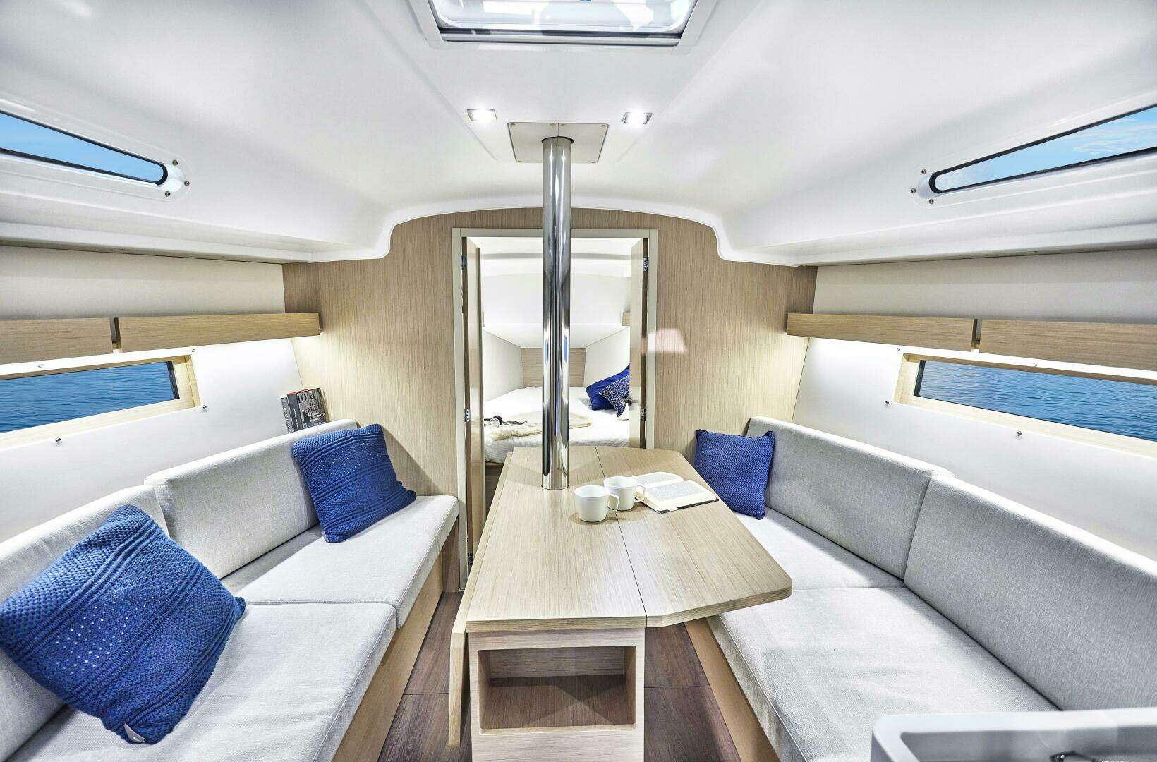 2026 Beneteau Oceanis 34.1 - Image 3