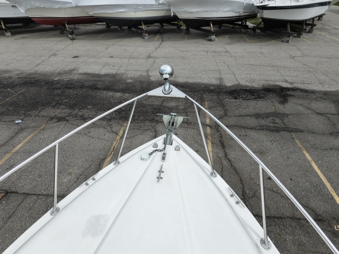 1998 Rinker 266 Fiesta Vee - Image 45
