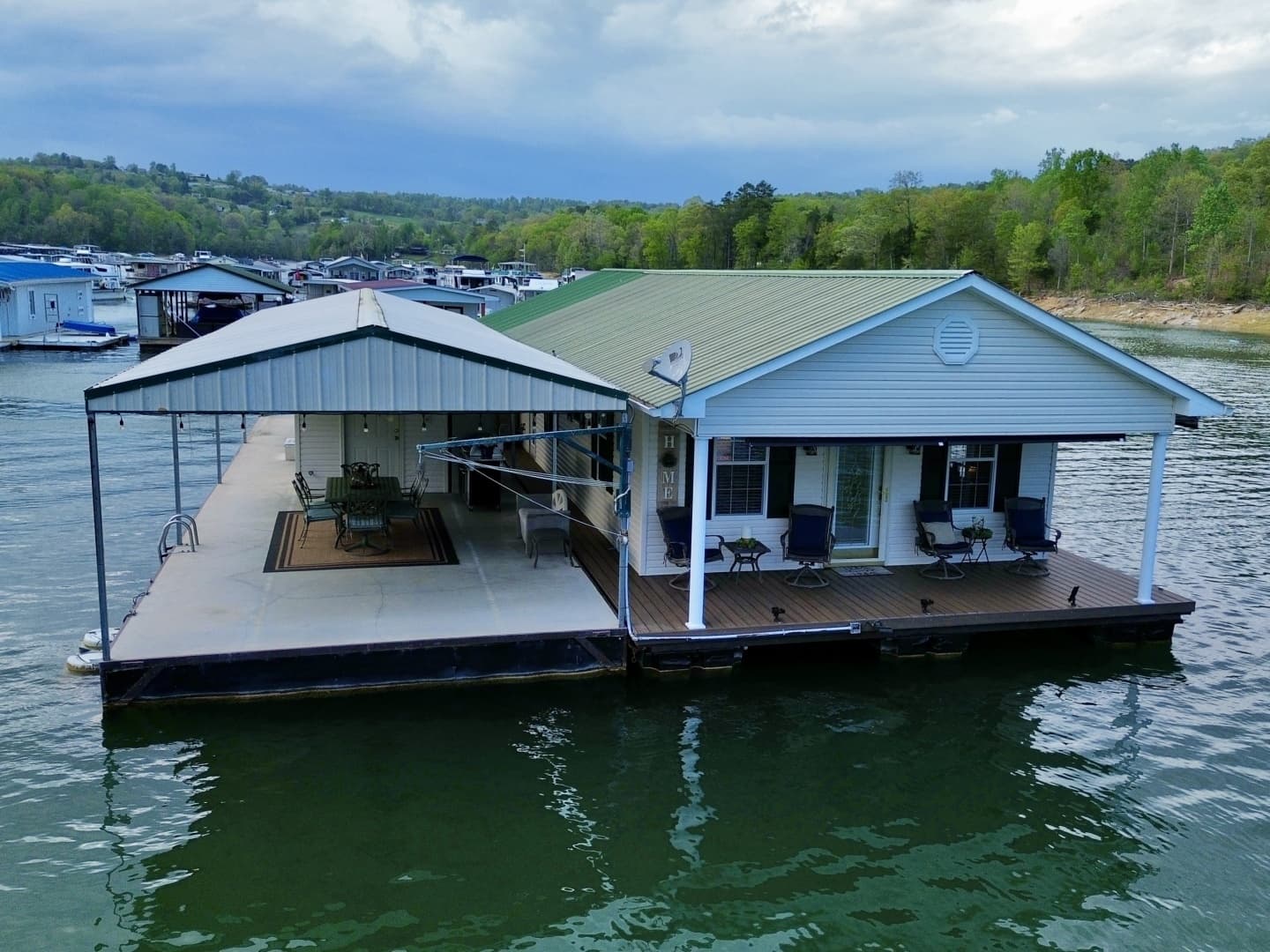 2002 Custom 20 x 53 Floating Cabin - Approx 999/sqft - Image 120