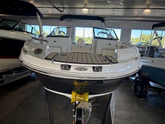 2026 Stingray 211 DC - 2