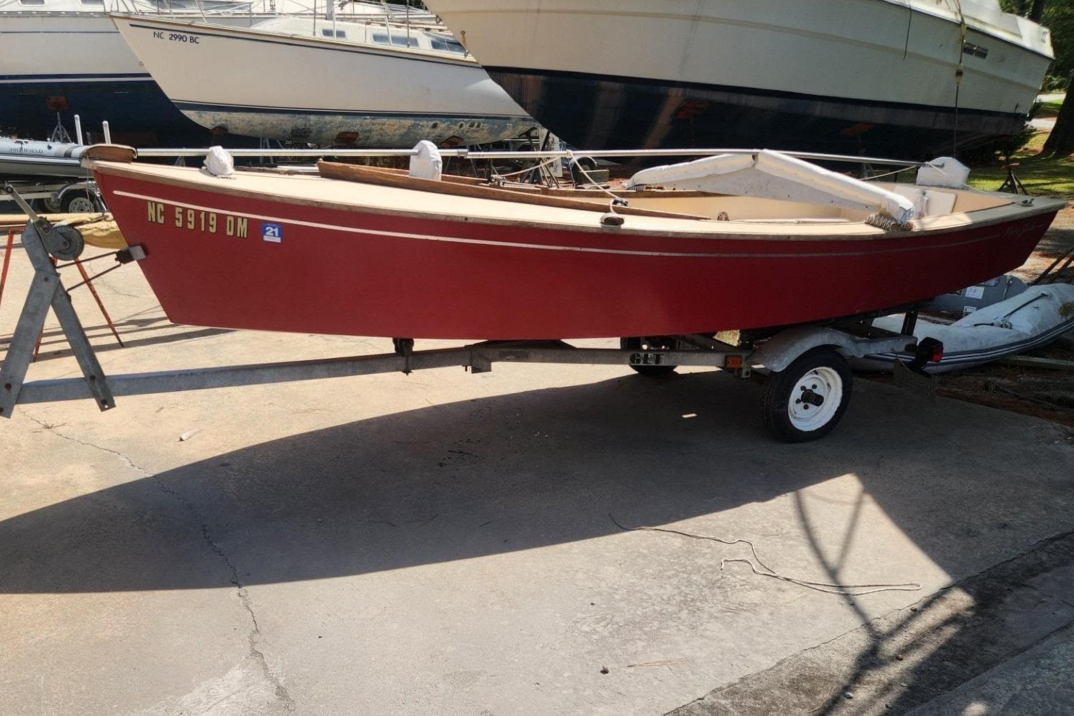 1986 One Design Point Jude 16