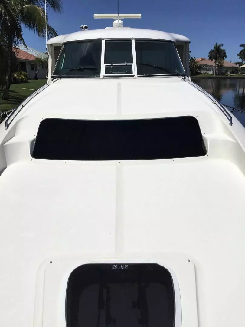 2005 Sea Ray 40 Motor Yacht - Image 31