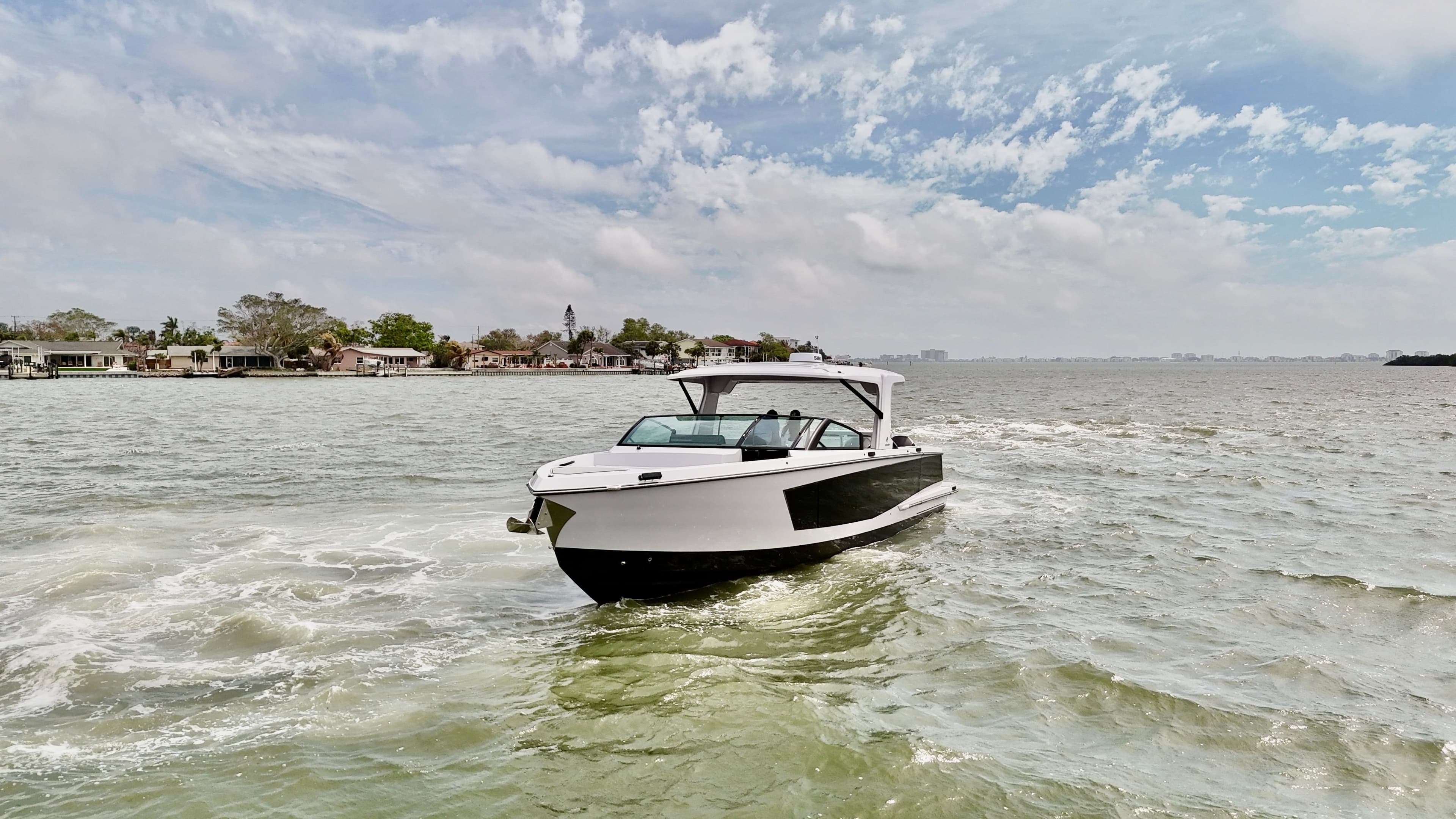 2025 Aviara AV40 OB - 4