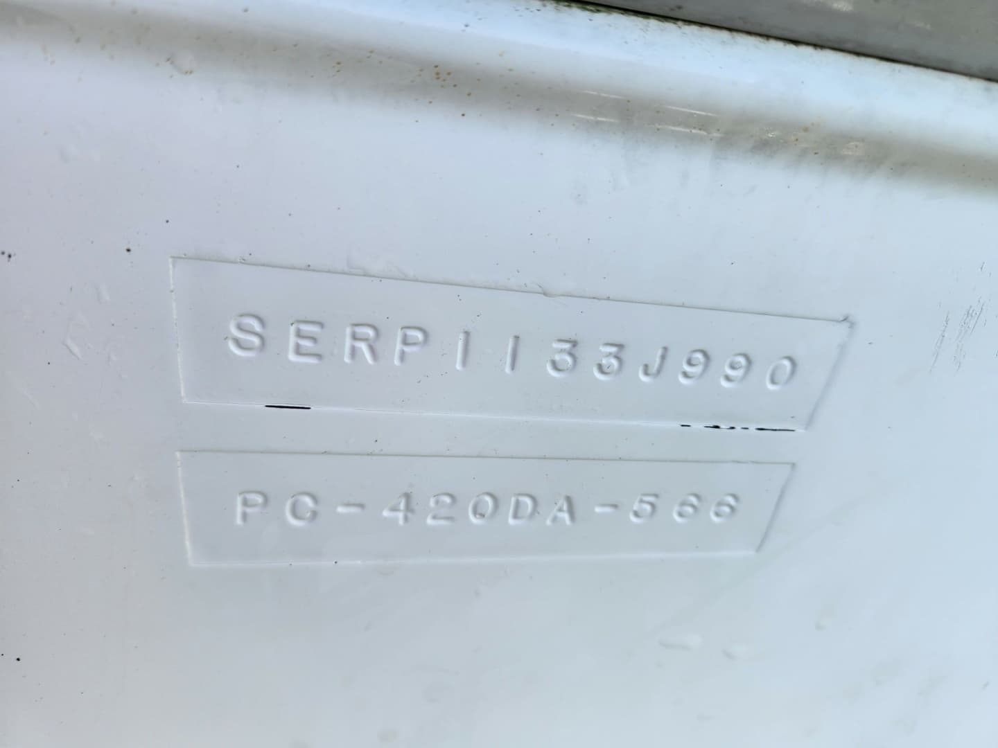 1990 Sea Ray 420 Sundancer - Image 36