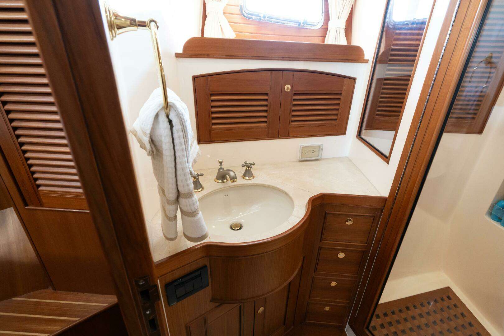 2007 Marlow 72 E-CB - Image 62