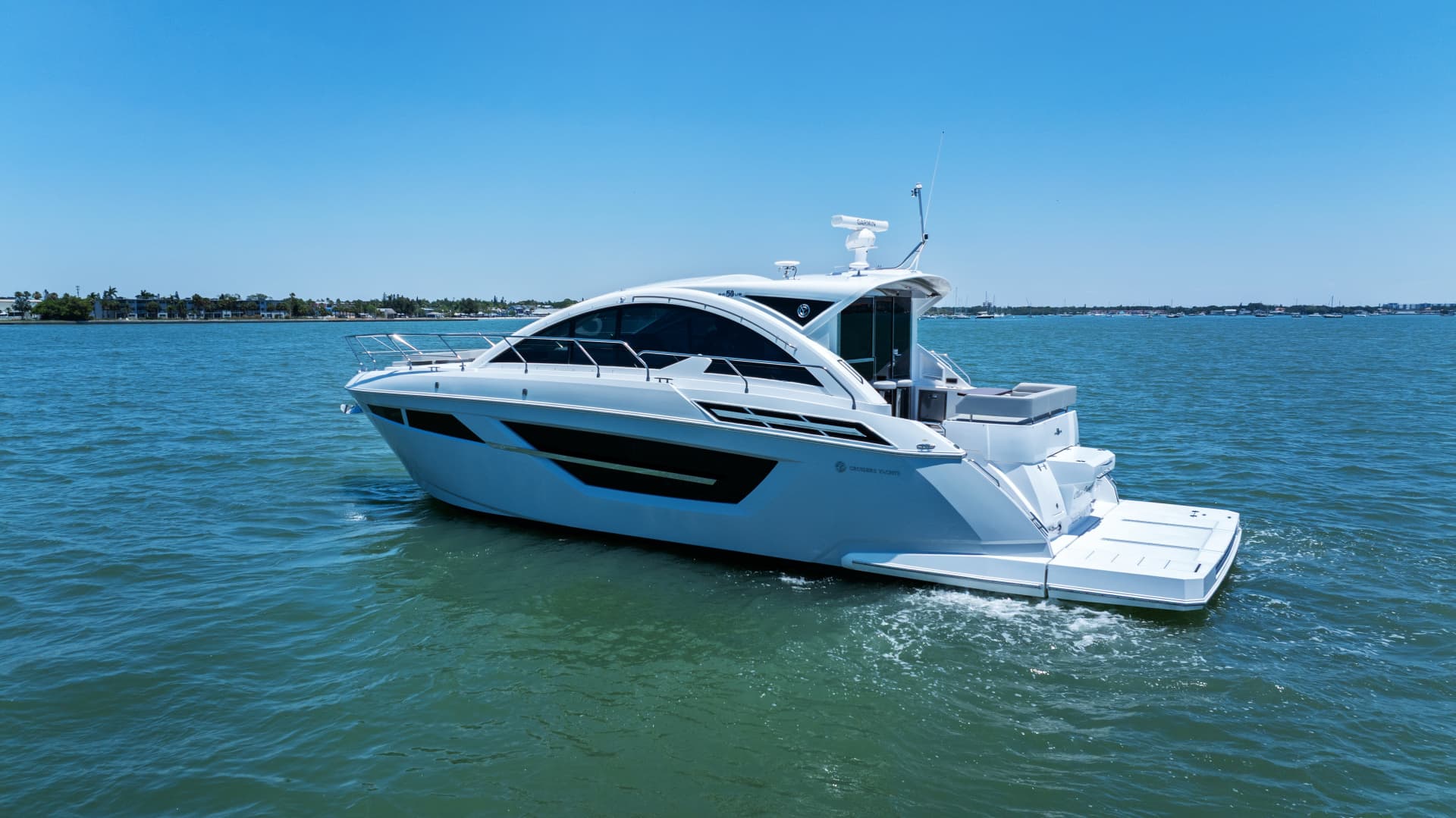 2025 Cruisers Yachts 50 Cantius - Image 7