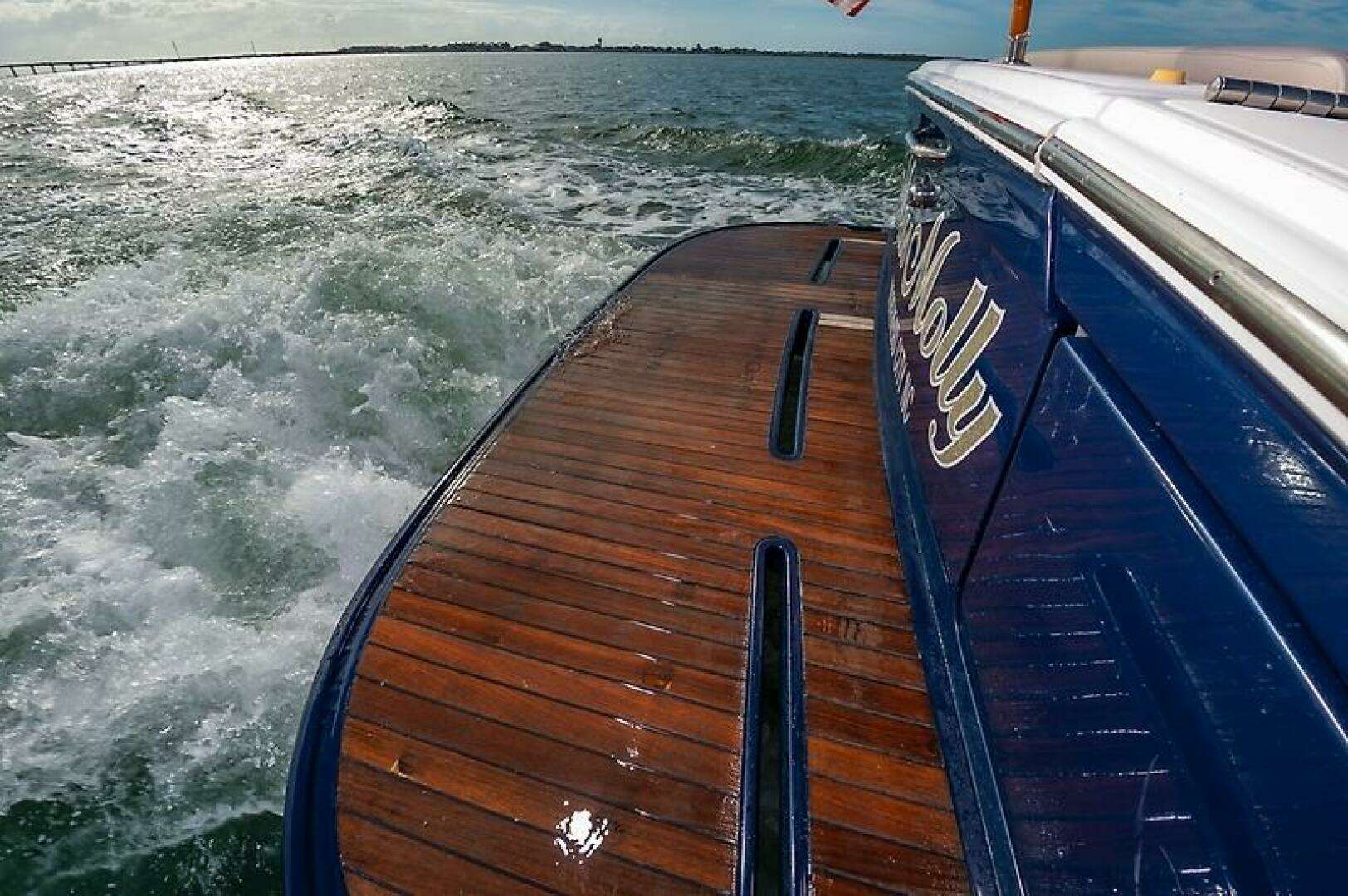 2015 Tiara Yachts 39 Coronet - Image 11