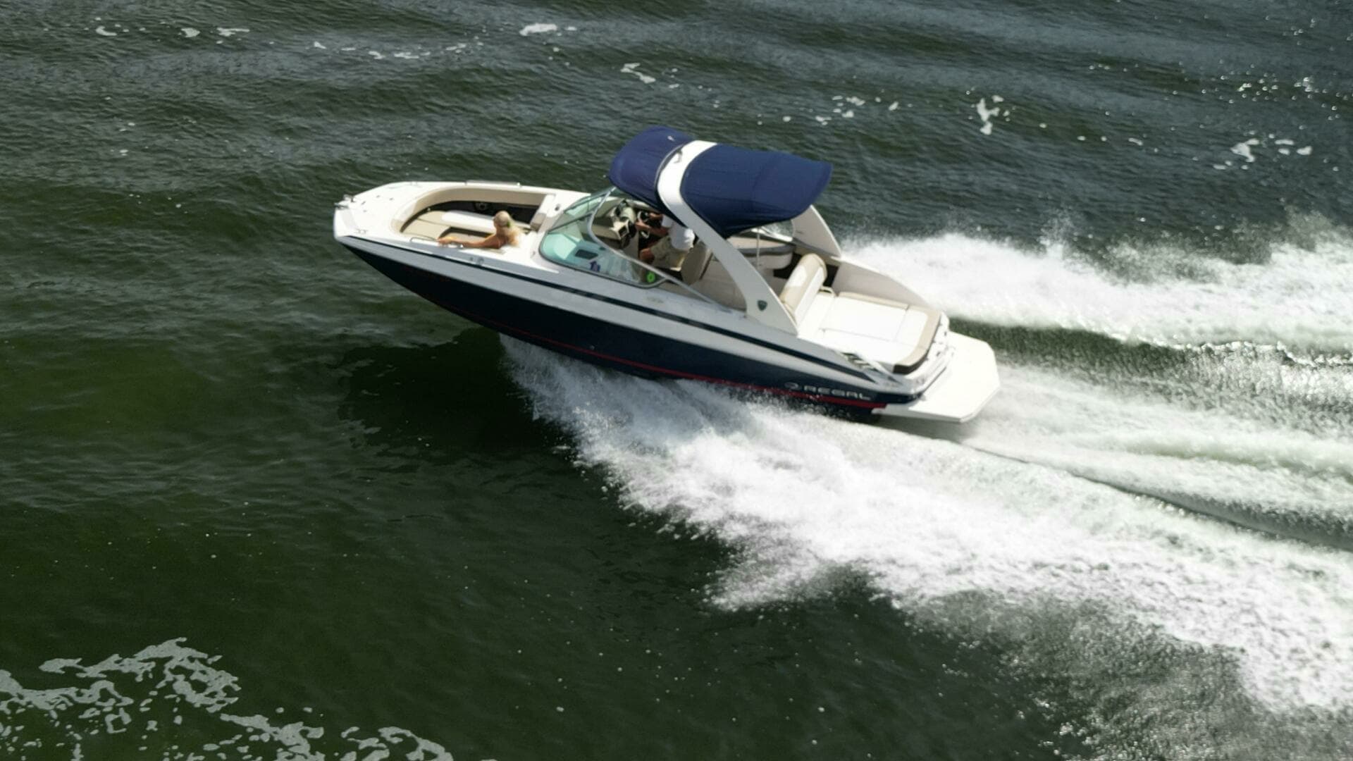 2014 Regal 2700 Bowrider - Image 5
