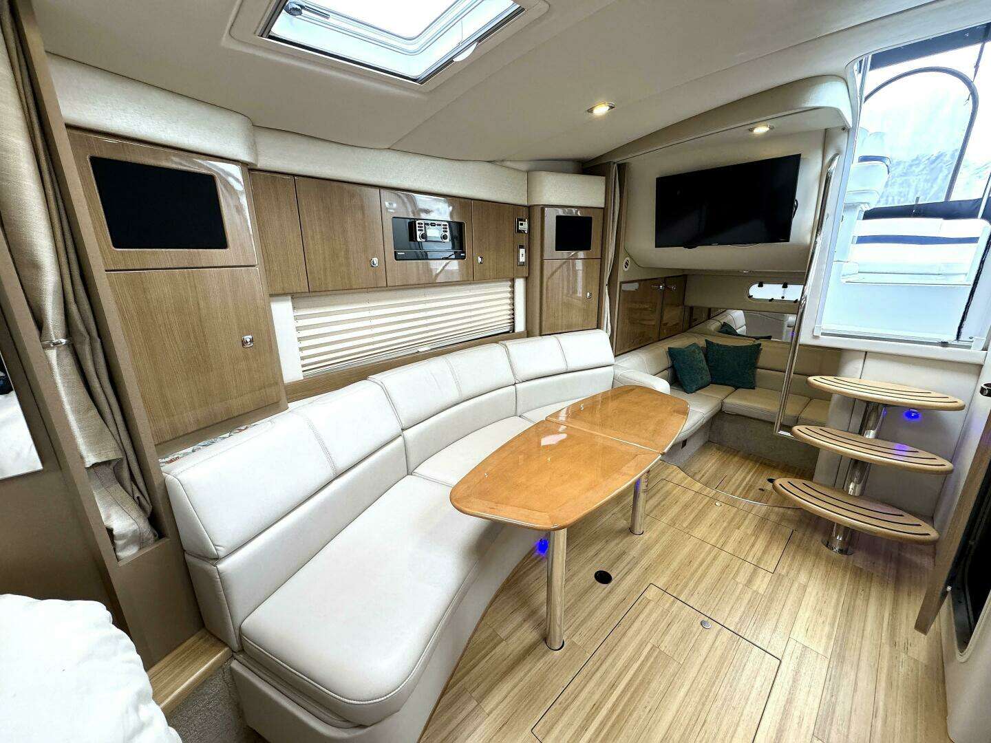 2016 Formula Performance Cruiser - Image 25