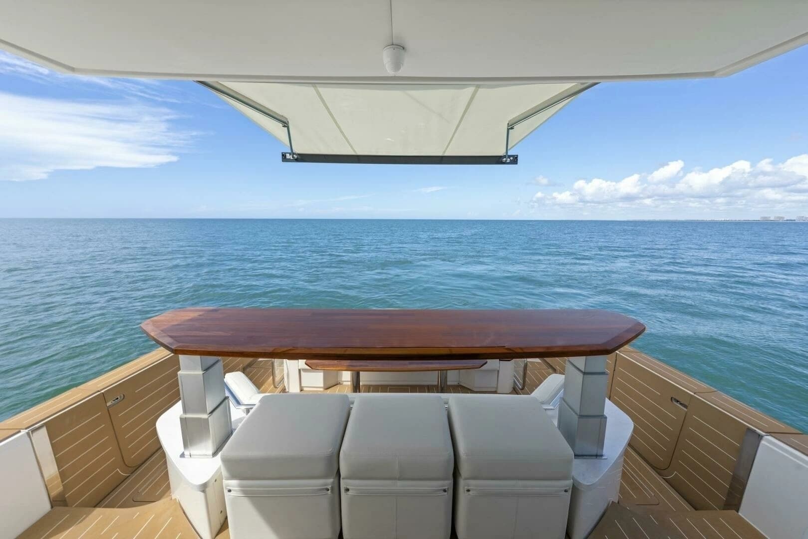 2023 Tiara Yachts EX 60 - Image 54