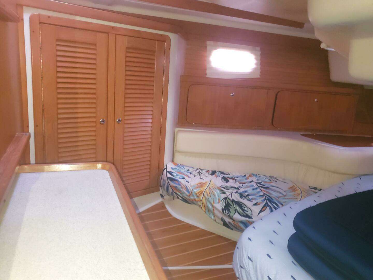 2007 Catalina 400 MK II - Image 24
