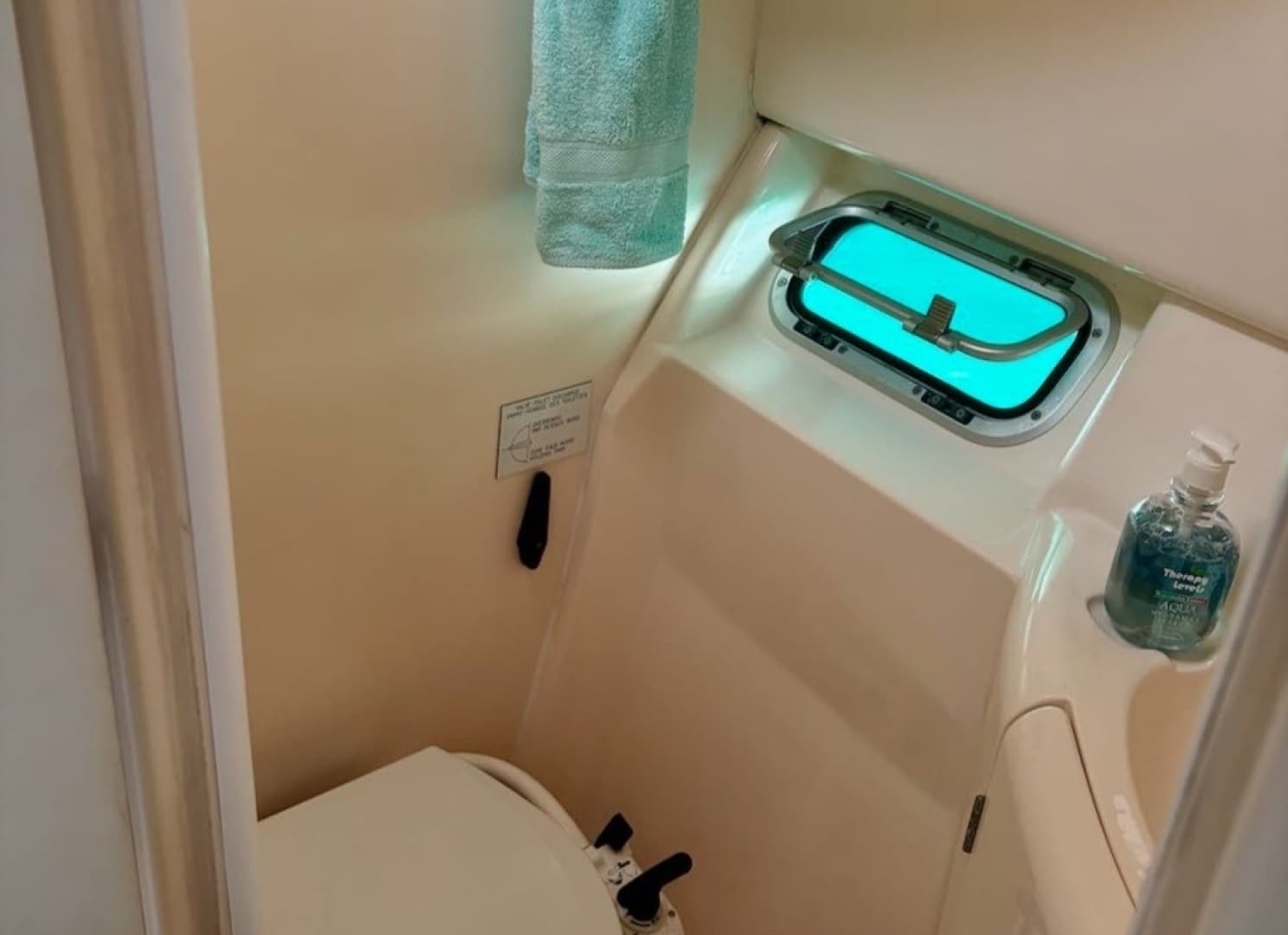 2001 Leopard 38 - Image 24