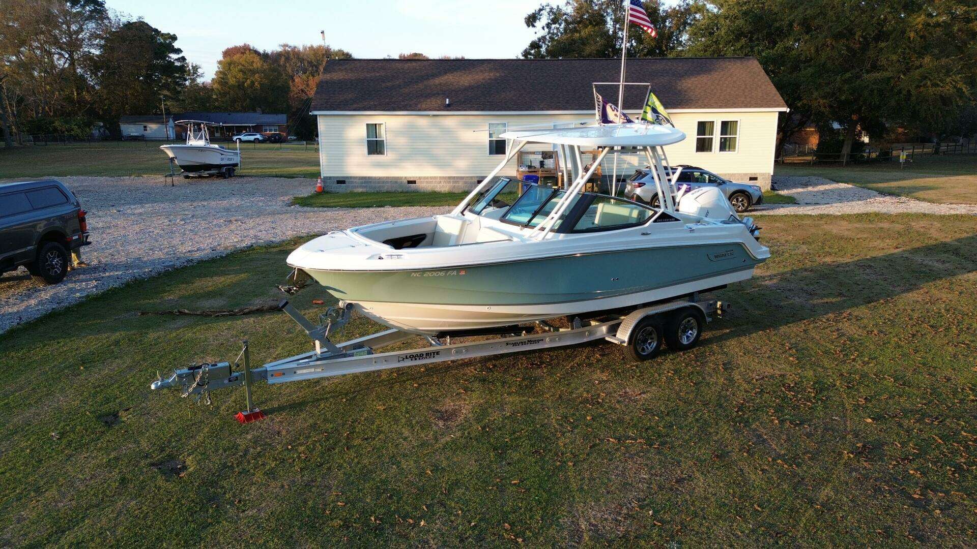 2023 Boston Whaler 240 Vantage - Image 75