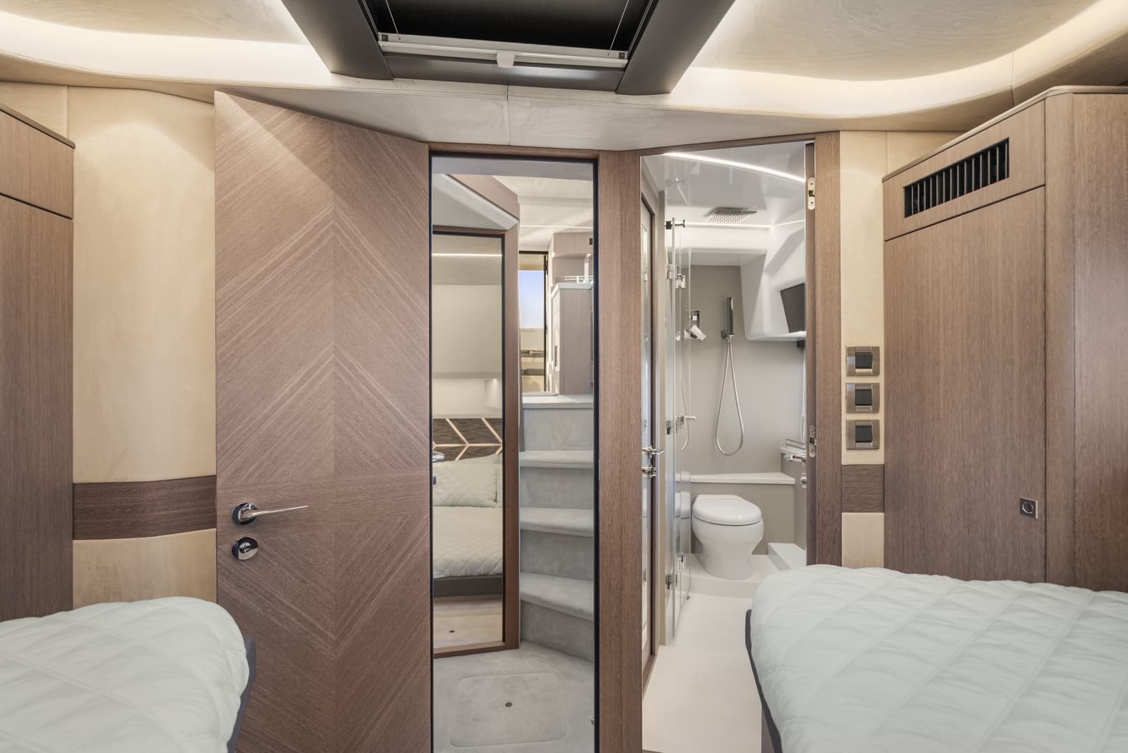 2023 Galeon 400 Flybridge - Image 38