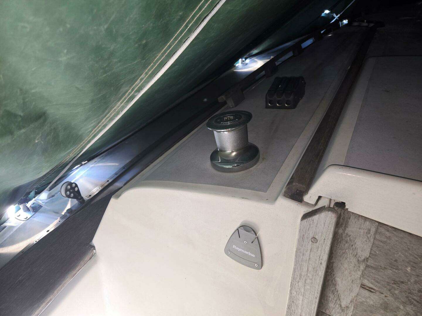 1983 O'Day 28 - Image 4