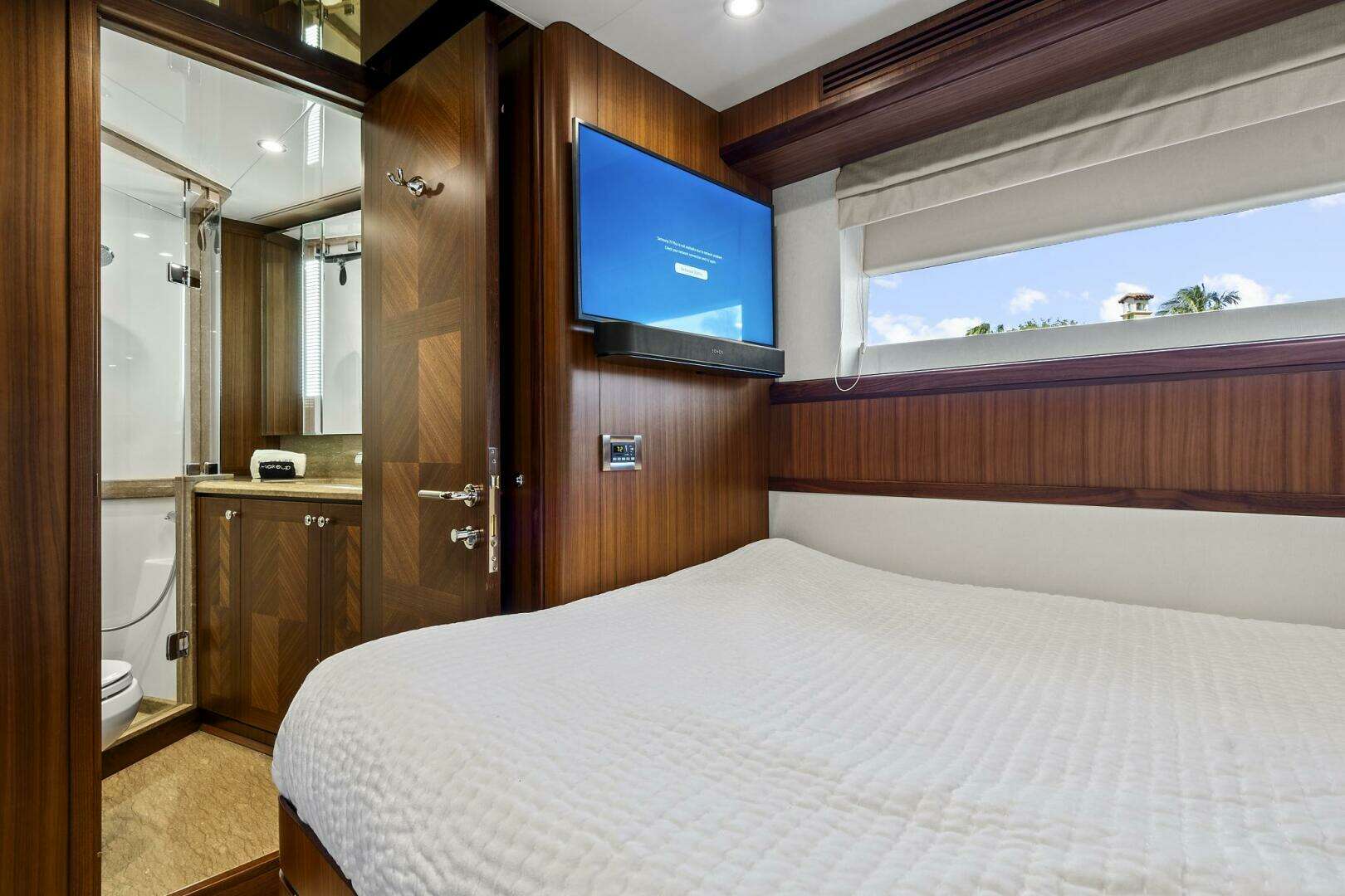 2016 Ocean Alexander 85 E - Image 52
