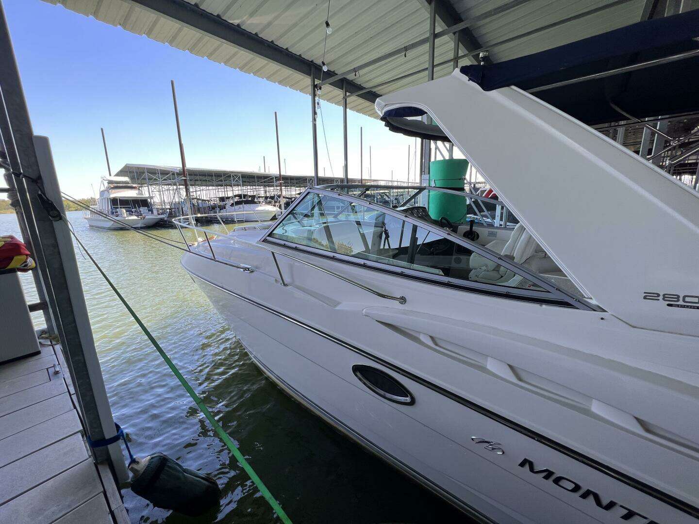 2009 Monterey 280 SC - Image 3