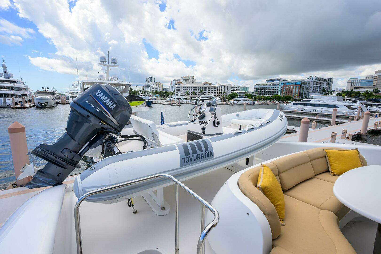 2007 Lazzara Yachts 80 Enclosed - Image 47