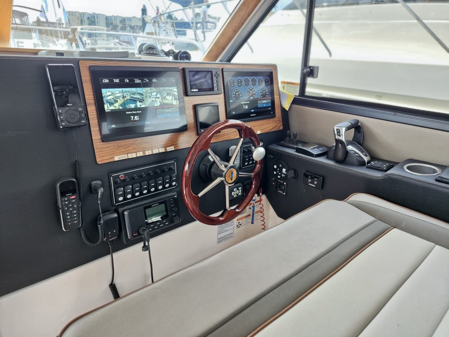 2022 Cutwater C-32 CB - Image 17