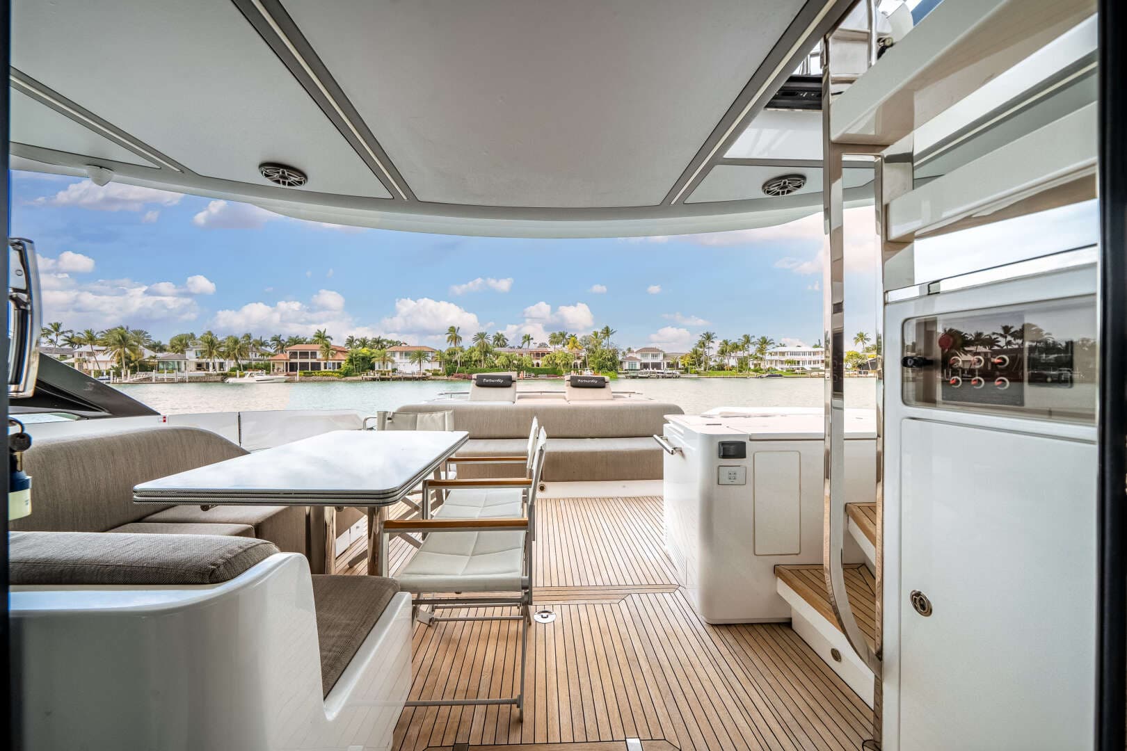 2020 Azimut S8 - Image 18