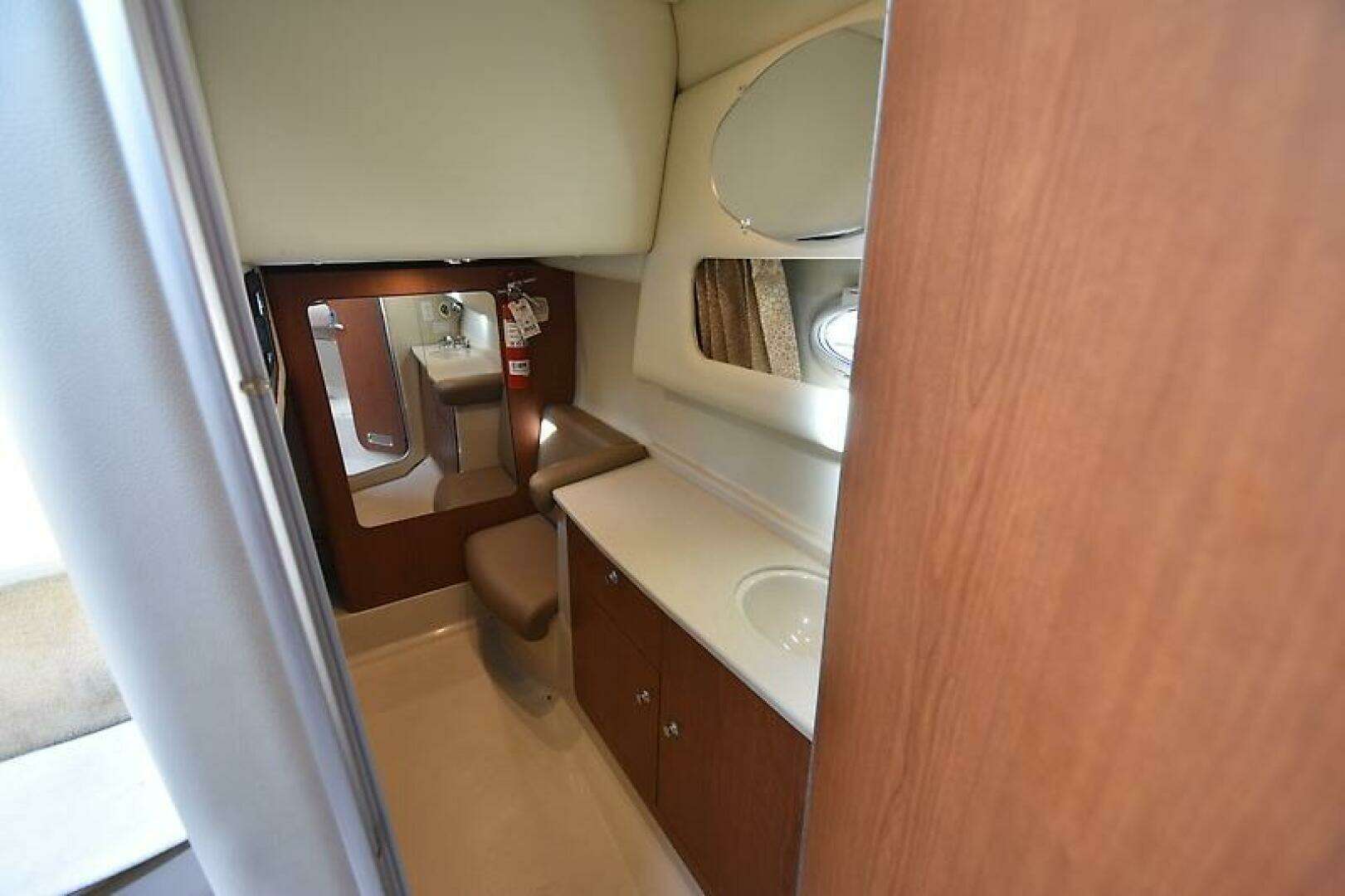 2003 Chaparral Signature 320 - Image 33