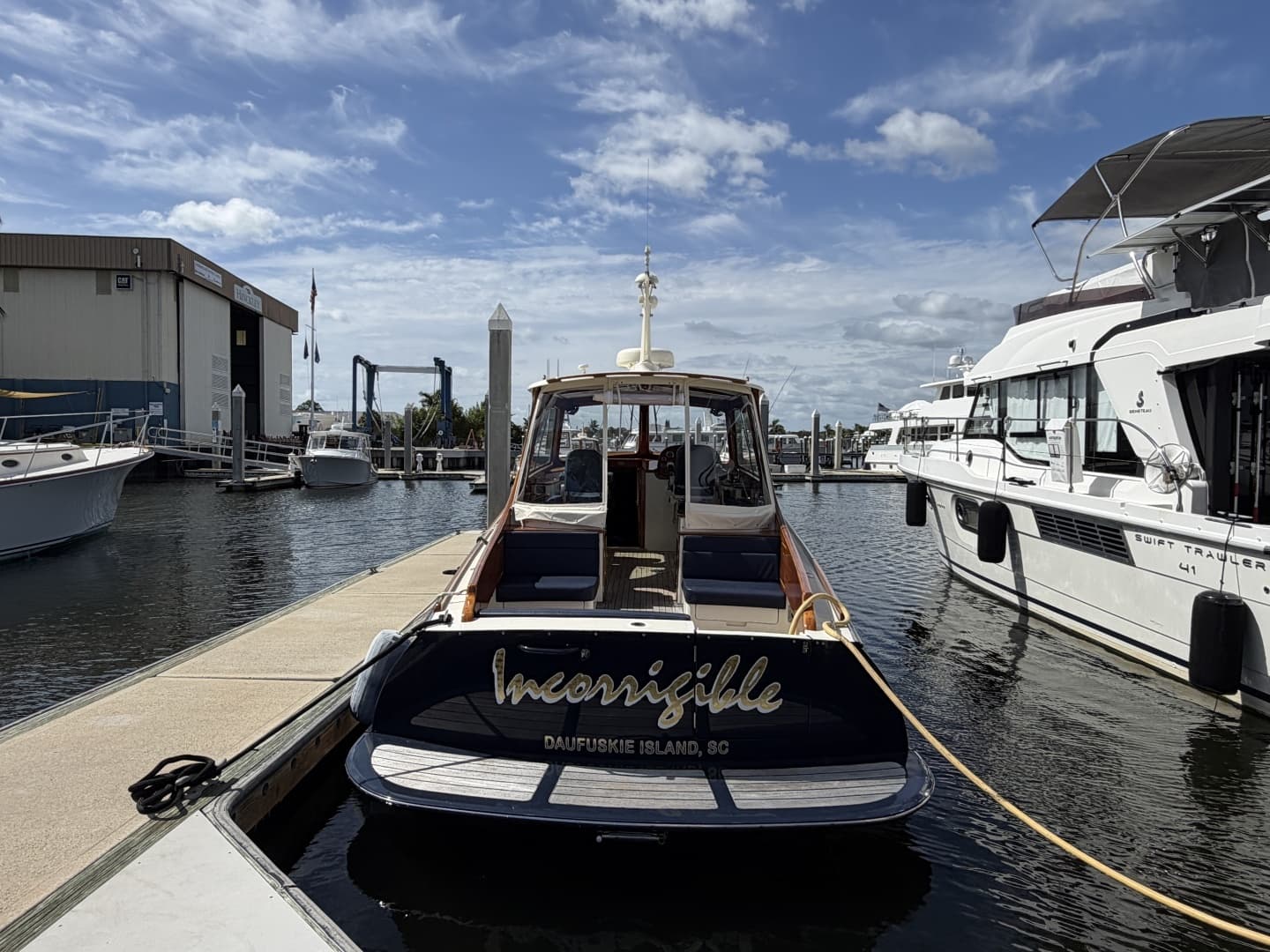 2009 Hinckley Picnic Boat 37 MKIII - Image 38