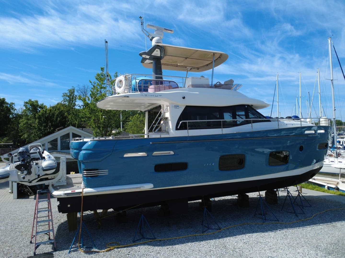 2014 Azimut Magellano 50 - Image 7