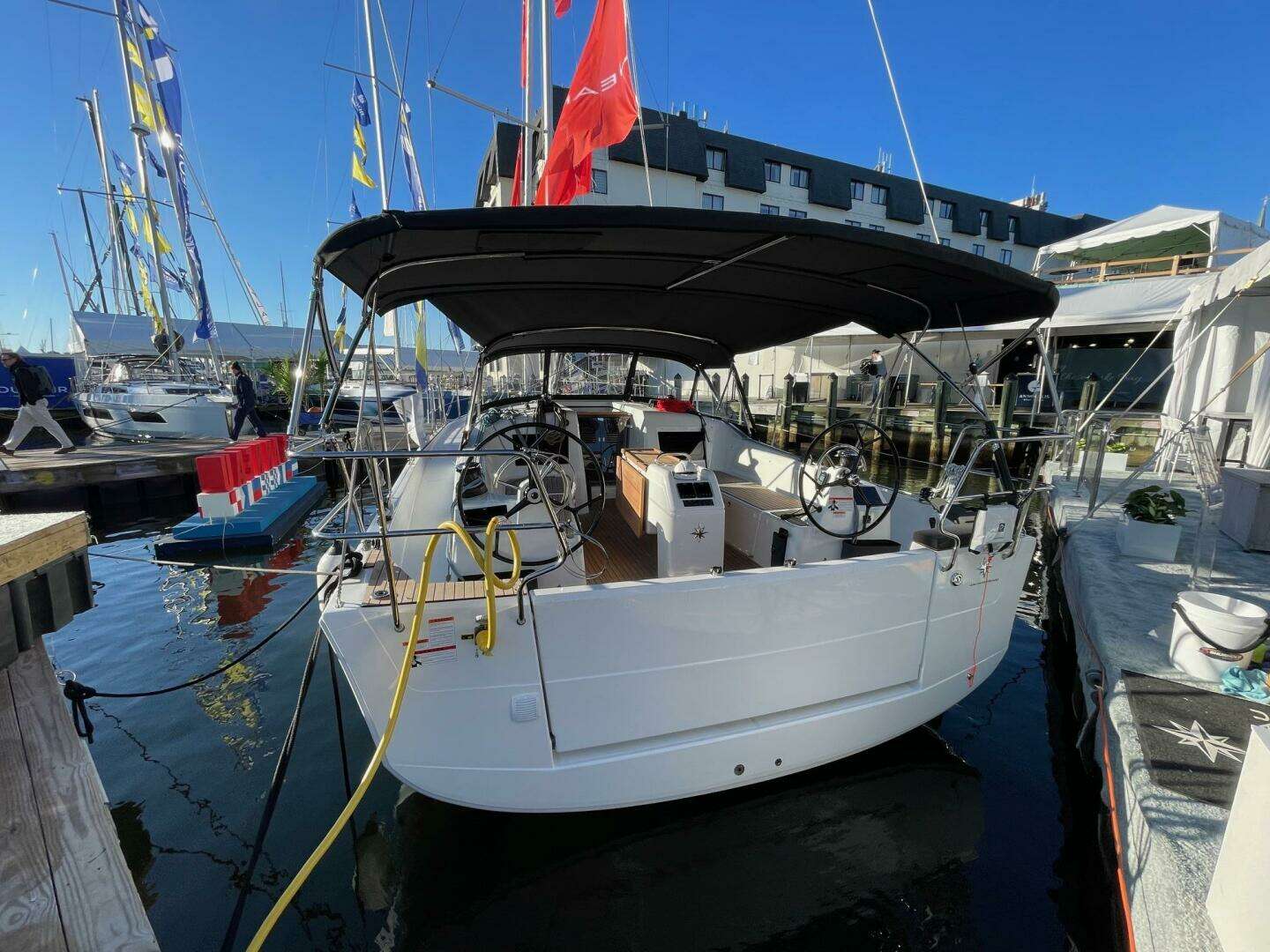 2027 Jeanneau Sun Odyssey 415 - Image 19