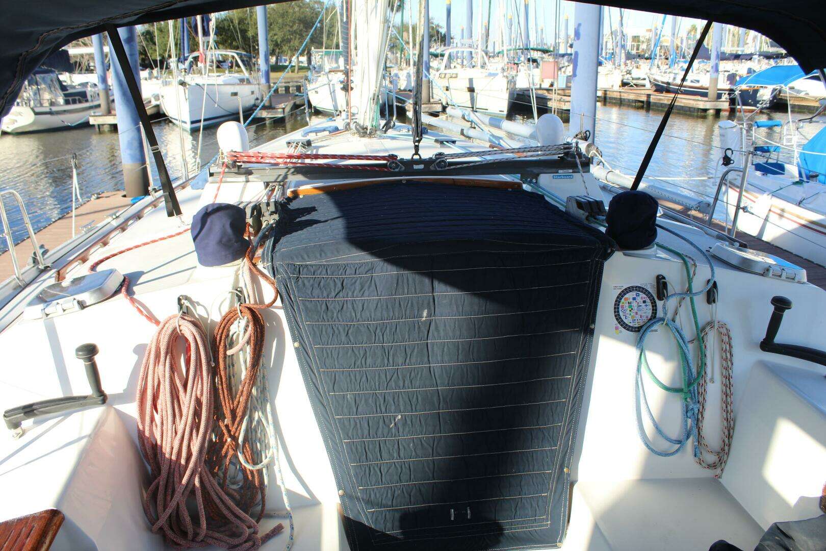 1990 Catalina 42 - Image 32