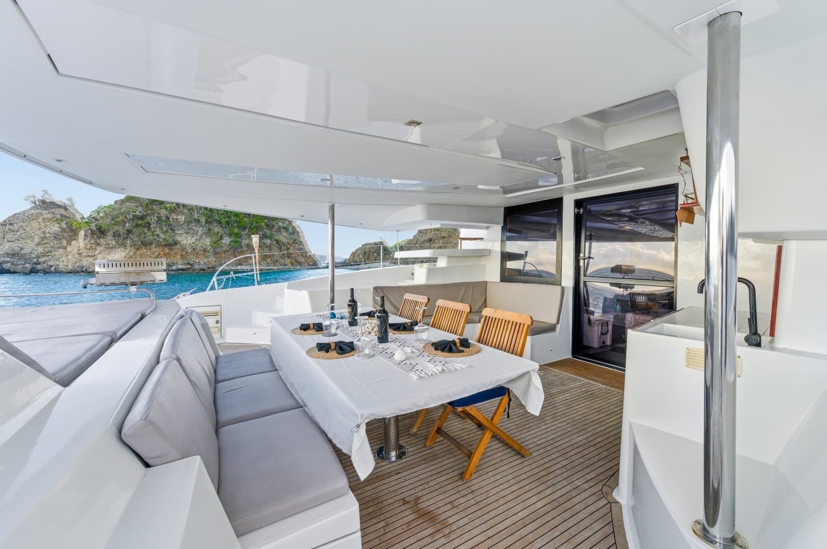 2013 Fountaine Pajot Sanya 57 - Image 39