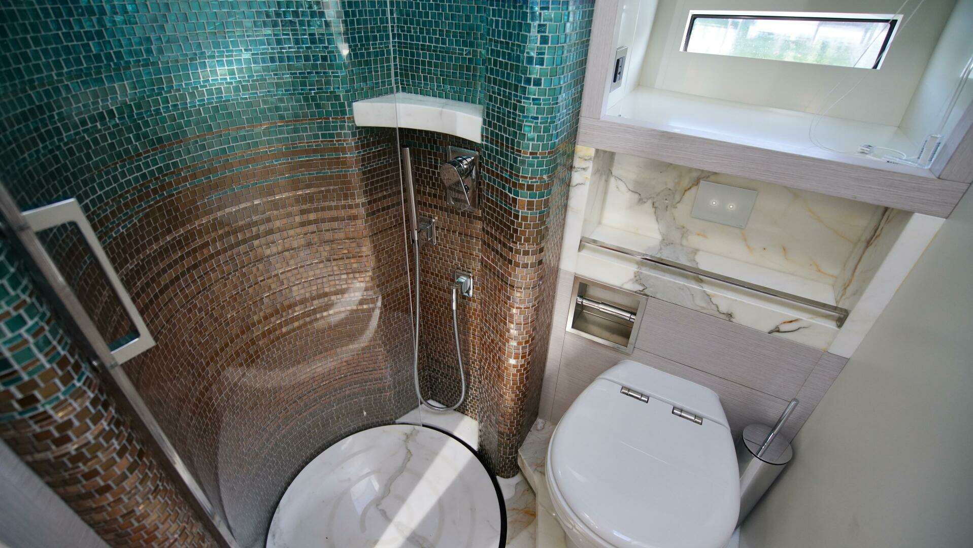 2024 Uniesse HTC5P - Image 35
