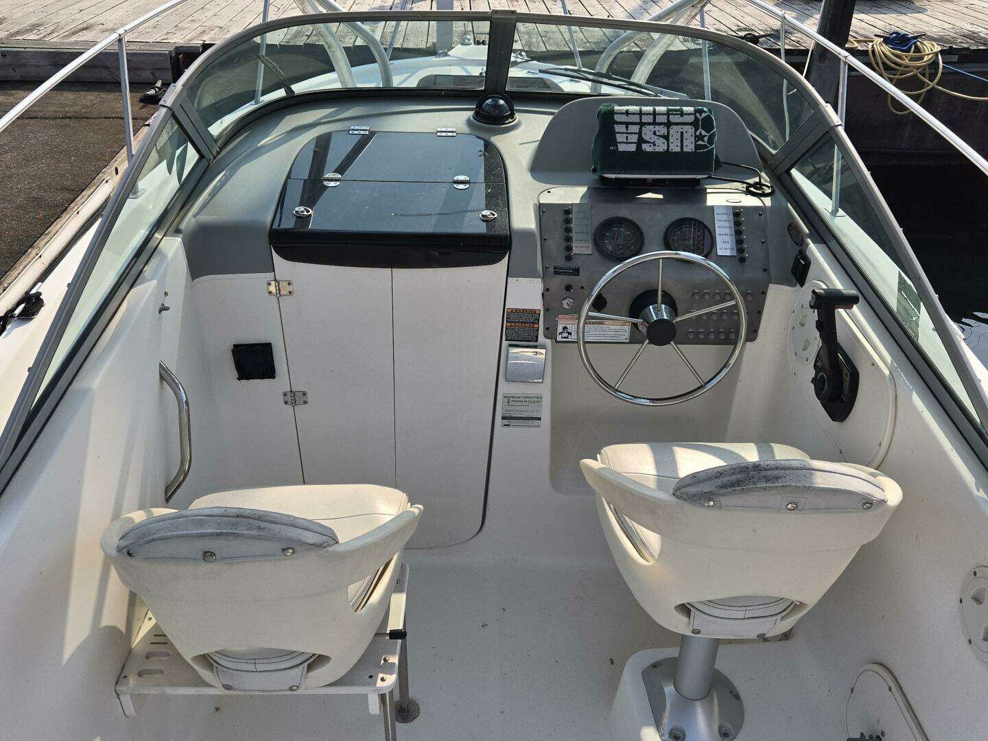 2004 Bayliner — - Image 7