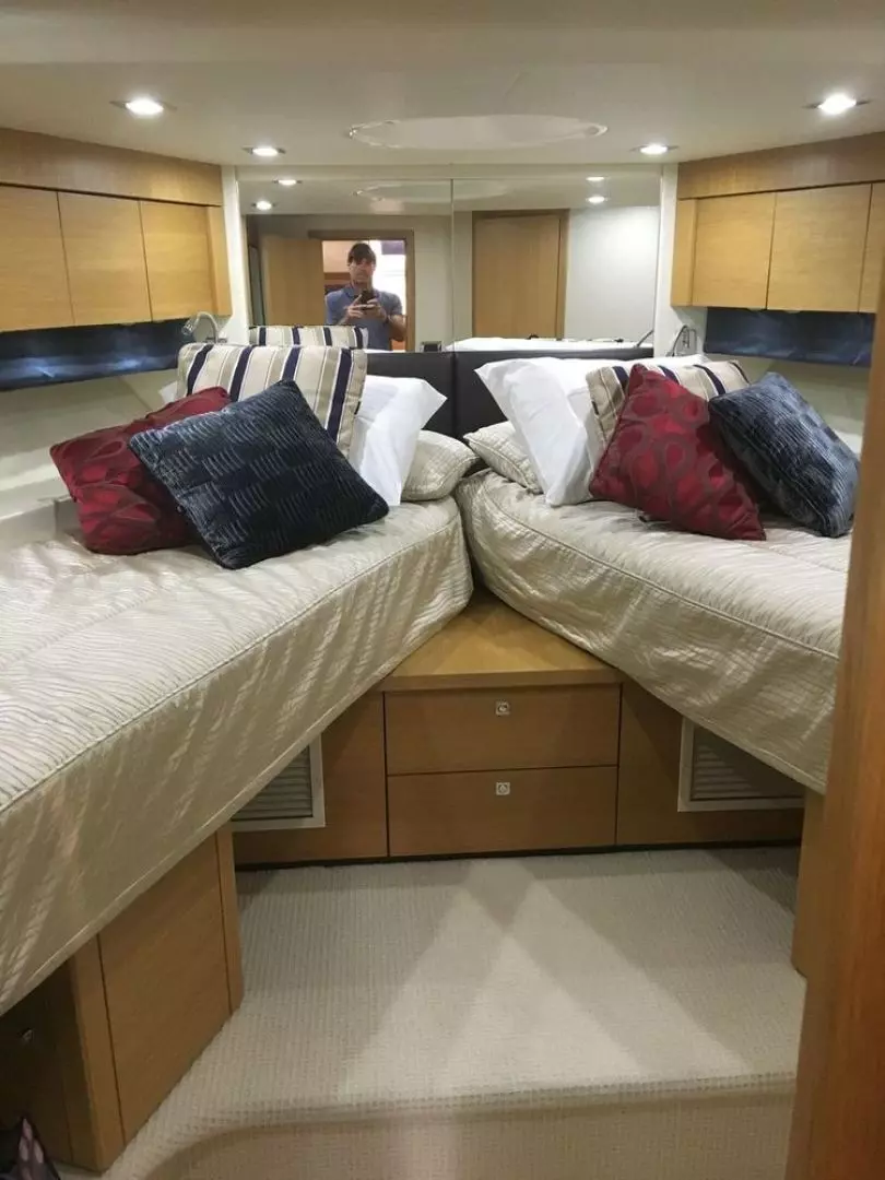 2013 Sunseeker Portofino - Image 27